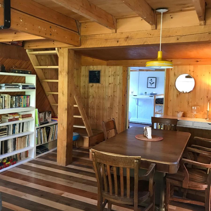 Au Sommet Du Fjord Hostel Sacre-Coeur Bagian luar foto