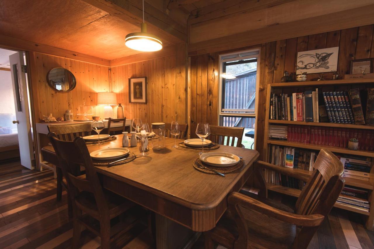 Au Sommet Du Fjord Hostel Sacre-Coeur Bagian luar foto