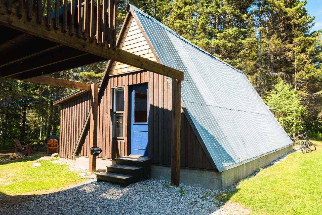Au Sommet Du Fjord Hostel Sacre-Coeur Bagian luar foto
