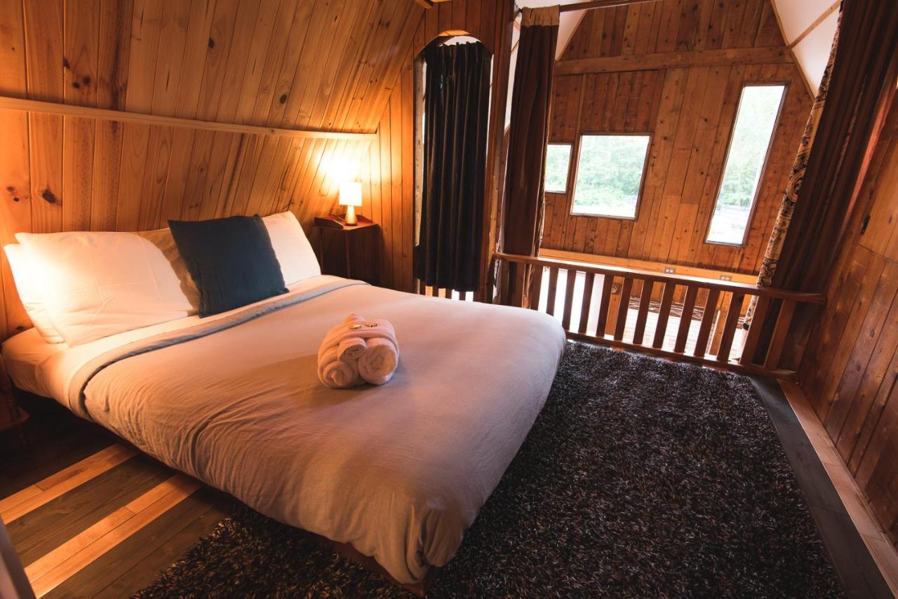 Au Sommet Du Fjord Hostel Sacre-Coeur Bagian luar foto