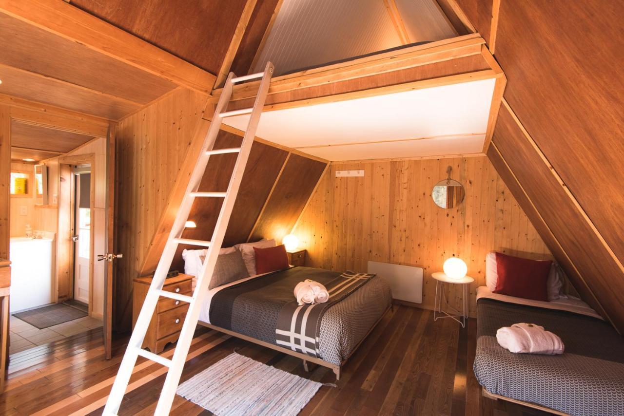 Au Sommet Du Fjord Hostel Sacre-Coeur Bagian luar foto