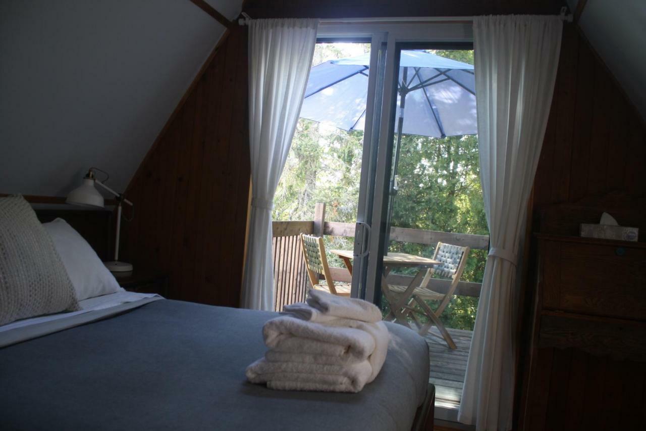 Au Sommet Du Fjord Hostel Sacre-Coeur Bagian luar foto